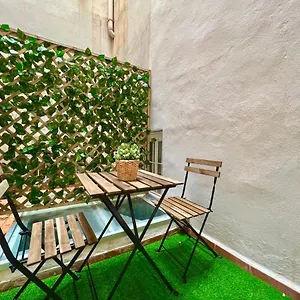 https://guadiaro-old-town-with-patio-by-ele-apartments.1costadelsol.com